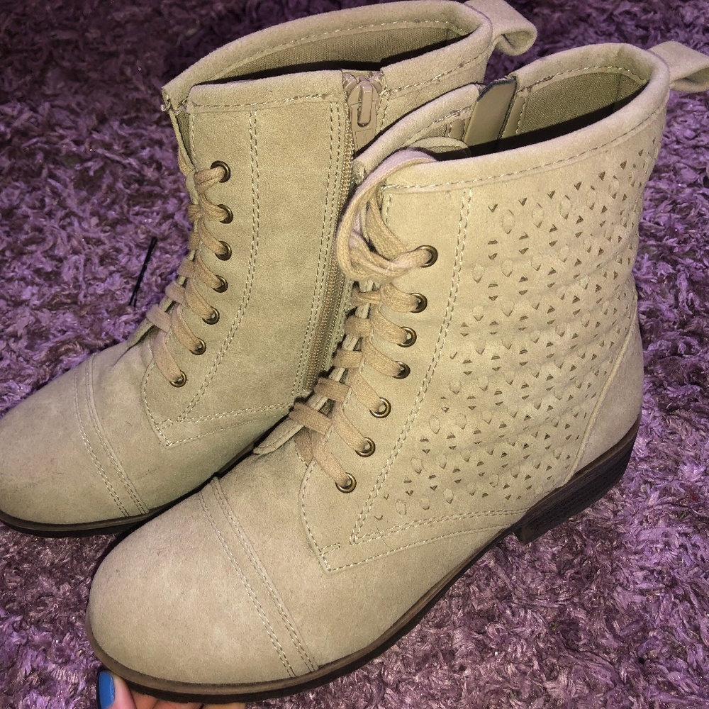 Justice Boots